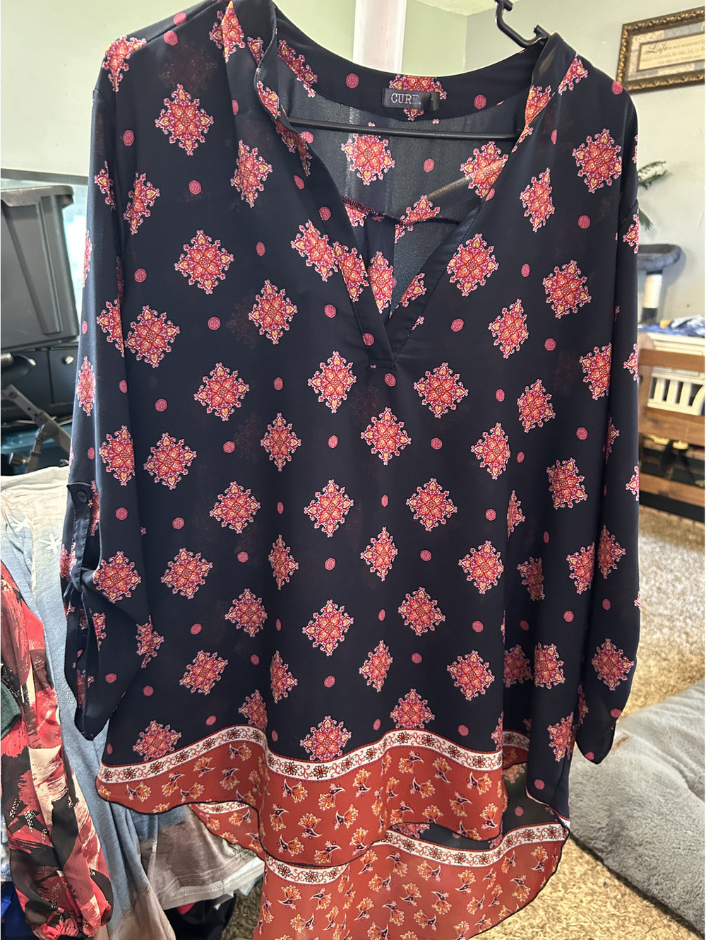 Cure Women's 3XL Navy Blue and Red Patterned Blouse